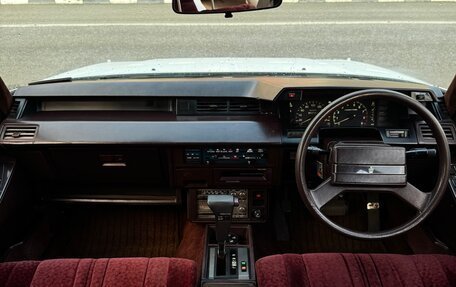 Toyota Crown, 1983 год, 400 000 рублей, 2 фотография