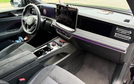 Volkswagen Tiguan, 2025 год, 4 200 000 рублей, 6 фотография