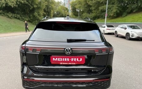 Volkswagen Tiguan, 2025 год, 4 200 000 рублей, 23 фотография