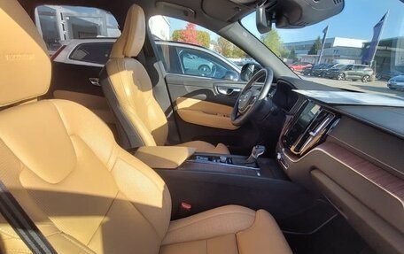 Volvo XC60 II, 2018 год, 4 000 000 рублей, 13 фотография