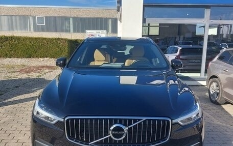 Volvo XC60 II, 2018 год, 4 000 000 рублей, 2 фотография