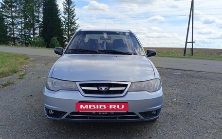 Daewoo Nexia I рестайлинг, 2012 год, 260 000 рублей, 3 фотография