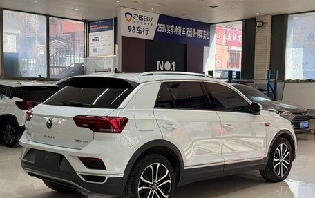Volkswagen T-Roc I, 2022 год, 1 249 000 рублей, 5 фотография
