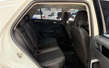Volkswagen T-Roc I, 2022 год, 1 249 000 рублей, 13 фотография
