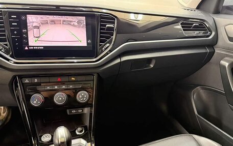 Volkswagen T-Roc I, 2022 год, 1 249 000 рублей, 20 фотография