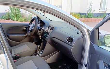 Volkswagen Polo VI (EU Market), 2012 год, 420 000 рублей, 12 фотография