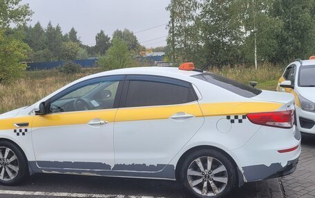 KIA Rio III рестайлинг, 2017 год, 600 000 рублей, 3 фотография