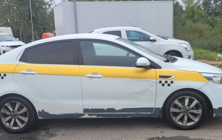 KIA Rio III рестайлинг, 2017 год, 600 000 рублей, 2 фотография