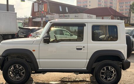 Suzuki Jimny, 2023 год, 2 050 000 рублей, 4 фотография