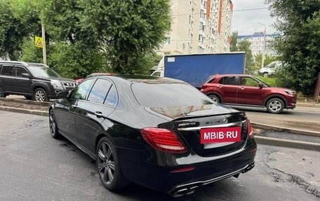 Mercedes-Benz E-Класс, 2019 год, 3 100 000 рублей, 7 фотография