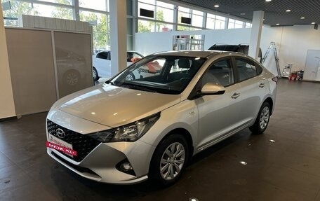Hyundai Solaris II рестайлинг, 2020 год, 1 720 000 рублей, 7 фотография