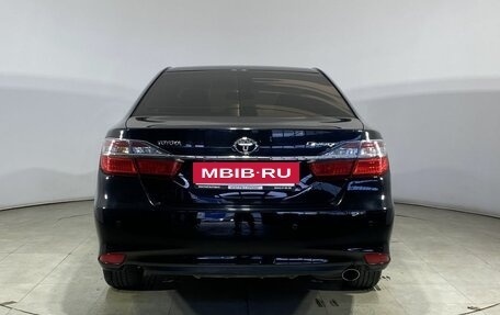 Toyota Camry, 2016 год, 2 290 000 рублей, 8 фотография