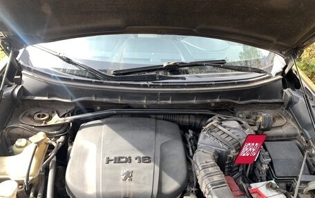 Peugeot 4007, 2010 год, 800 000 рублей, 8 фотография