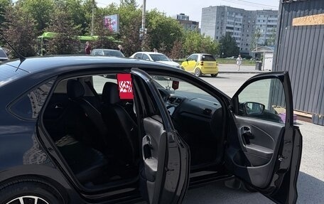 Volkswagen Polo VI (EU Market), 2013 год, 690 000 рублей, 3 фотография