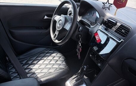Volkswagen Polo VI (EU Market), 2013 год, 690 000 рублей, 4 фотография