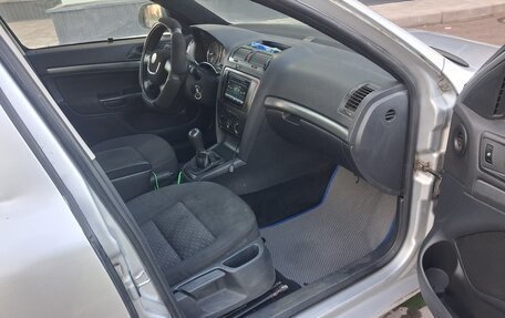 Skoda Octavia, 2012 год, 350 000 рублей, 9 фотография