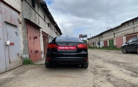 Volkswagen Jetta VI, 2013 год, 1 100 000 рублей, 5 фотография