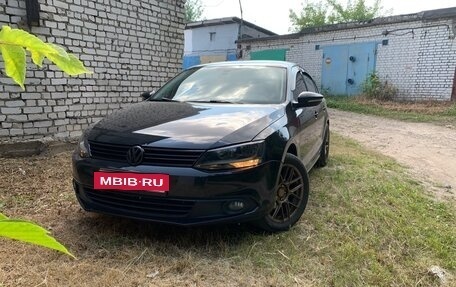 Volkswagen Jetta VI, 2013 год, 1 100 000 рублей, 6 фотография