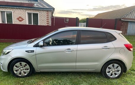 KIA Rio III рестайлинг, 2015 год, 750 000 рублей, 5 фотография