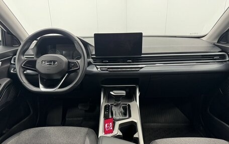 Geely Emgrand, 2024 год, 1 680 000 рублей, 12 фотография