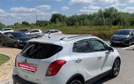 Opel Mokka I, 2014 год, 1 290 000 рублей, 2 фотография