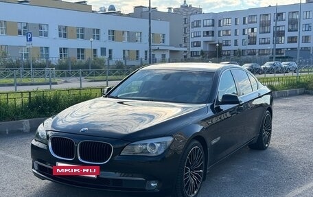 BMW 7 серия, 2012 год, 1 650 000 рублей, 2 фотография