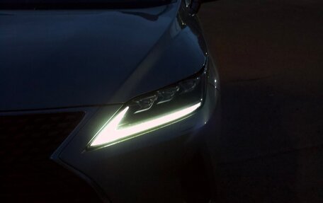 Lexus RX IV рестайлинг, 2021 год, 6 300 000 рублей, 4 фотография