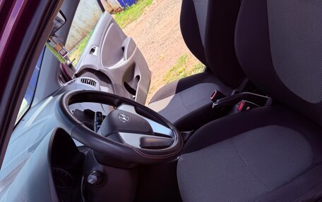 Hyundai Solaris II рестайлинг, 2011 год, 780 000 рублей, 5 фотография