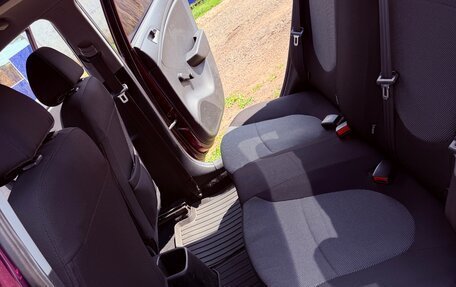 Hyundai Solaris II рестайлинг, 2011 год, 780 000 рублей, 6 фотография