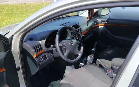 Toyota Avensis III рестайлинг, 2008 год, 1 100 000 рублей, 3 фотография