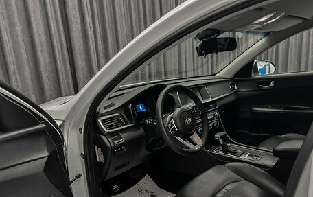 KIA K5 II, 2019 год, 1 930 000 рублей, 8 фотография