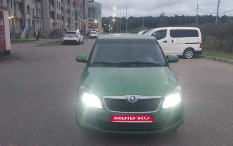Skoda Fabia II, 2012 год, 240 000 рублей, 1 фотография