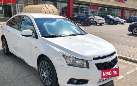 Chevrolet Cruze II, 2011 год, 770 000 рублей, 9 фотография
