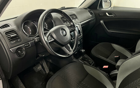 Skoda Yeti I рестайлинг, 2015 год, 1 080 000 рублей, 6 фотография