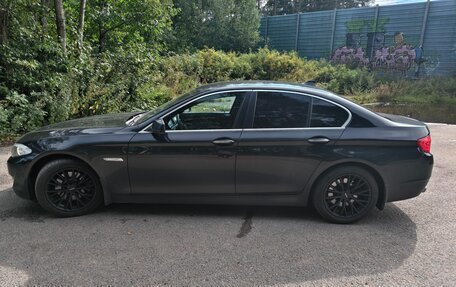 BMW 5 серия, 2011 год, 1 350 000 рублей, 4 фотография