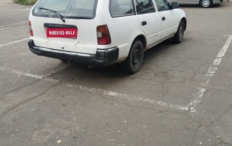Toyota Corolla, 1998 год, 250 000 рублей, 3 фотография