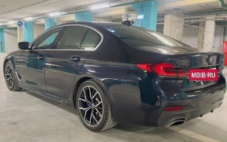 BMW 5 серия, 2021 год, 5 500 000 рублей, 3 фотография