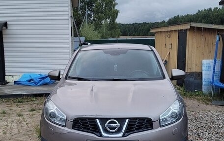 Nissan Qashqai, 2010 год, 850 000 рублей, 1 фотография
