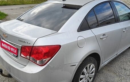 Chevrolet Cruze II, 2011 год, 380 000 рублей, 5 фотография