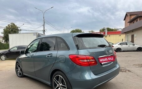 Mercedes-Benz B-Класс, 2013 год, 830 000 рублей, 4 фотография