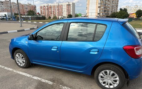 Renault Sandero II рестайлинг, 2016 год, 900 000 рублей, 3 фотография