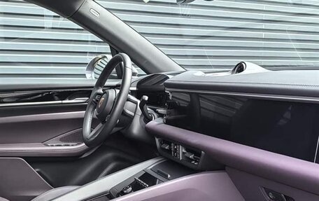 Porsche Macan, 2025 год, 12 560 000 рублей, 11 фотография