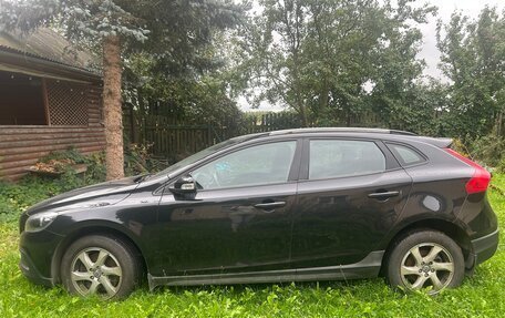 Volvo V40 II рестайлинг, 2013 год, 1 700 000 рублей, 3 фотография