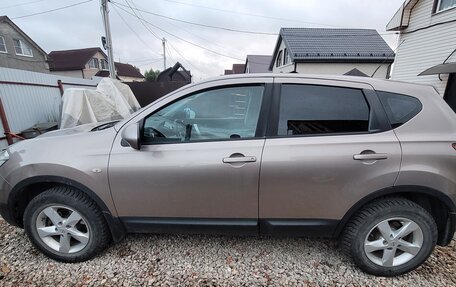 Nissan Qashqai, 2010 год, 850 000 рублей, 3 фотография
