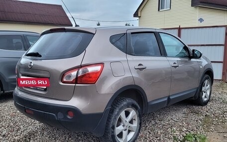Nissan Qashqai, 2010 год, 850 000 рублей, 8 фотография