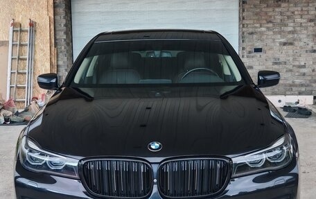 BMW 7 серия, 2018 год, 3 800 000 рублей, 19 фотография