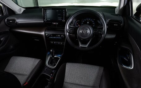 Toyota Yaris Cross, 2020 год, 2 199 000 рублей, 6 фотография