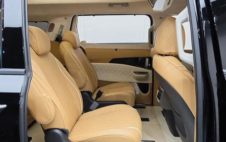 KIA Carnival, 2025 год, 7 170 000 рублей, 20 фотография