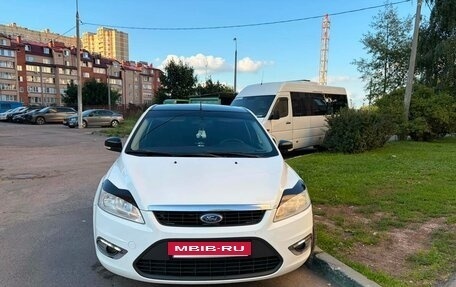 Ford Focus II рестайлинг, 2011 год, 700 000 рублей, 3 фотография