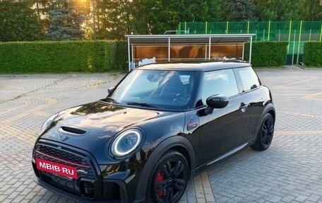 MINI Hatch, 2021 год, 3 490 000 рублей, 2 фотография